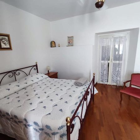 Casa Vacanza Nonna Maria Calvi dellʼ Umbria Buitenkant foto